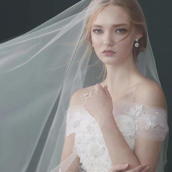 Simple Double Layer Ivory Bridal Veil With Insert Comb - Picture 3 of 3